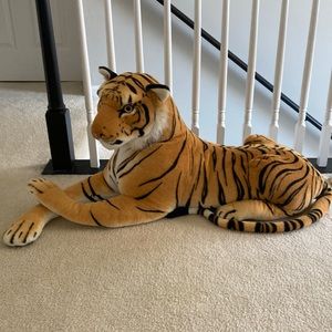 Giant stuffed animal tiger